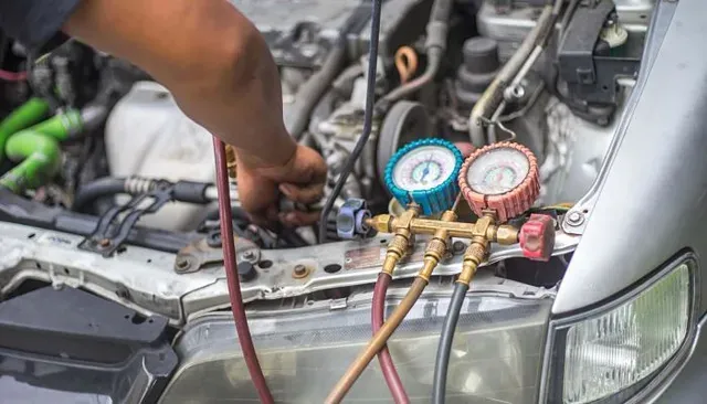 Trabajo de aire acondicionado automotriz 5